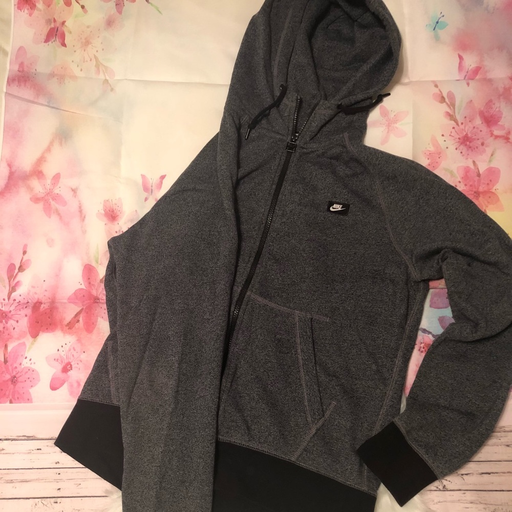 SOLD ON MERCARI - Men’s M Nike Hoodie